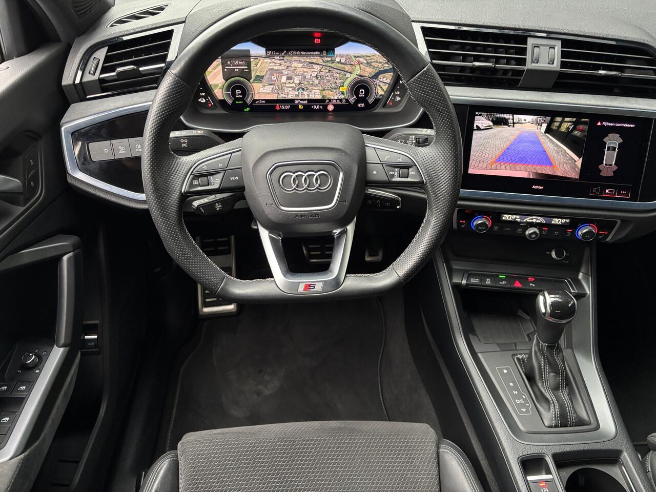 Audi Q3 Sportback 45 TFSIe 245 pk S-line Black Edition