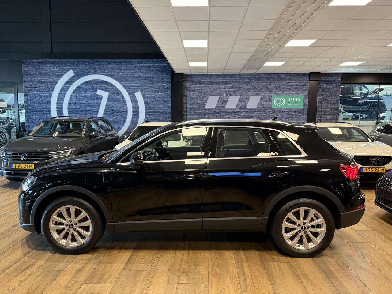 Audi Q3 45 TFSIe Advanced edition |Carplay|Sportstoelen|Adaptieve cruisecontrol|Elektrische achterklep