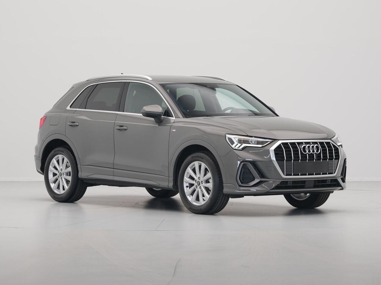Audi Q3 35 TFSI 150 pk S-Tronic S line edition Trekhaak, Navi, Led, Pdc, Car play 28