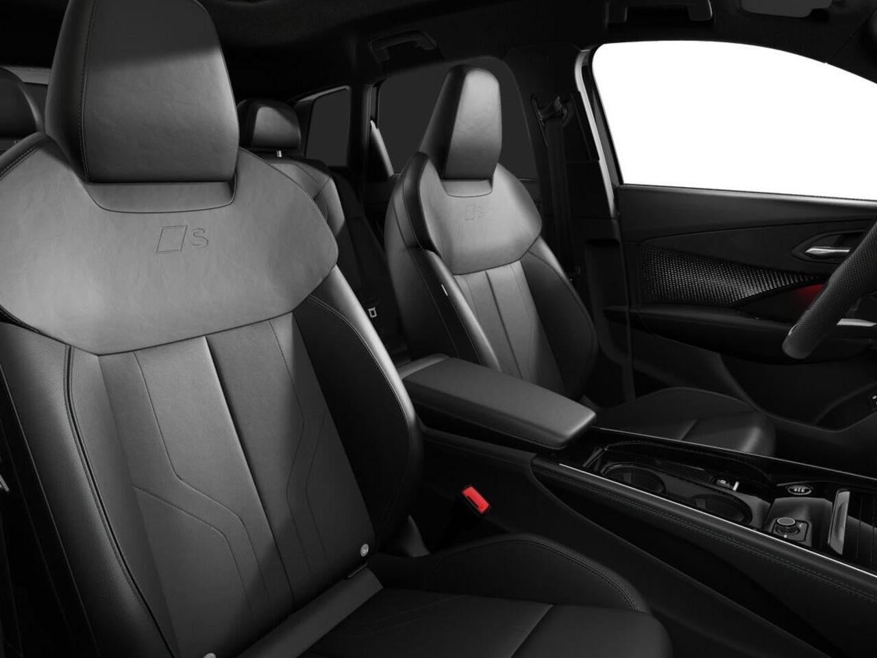 Audi Q3 1.5 TFSI e-hybrid S edition 272 PK · Techniekpakket plus · Privacy glas · S line interieur met sportst.