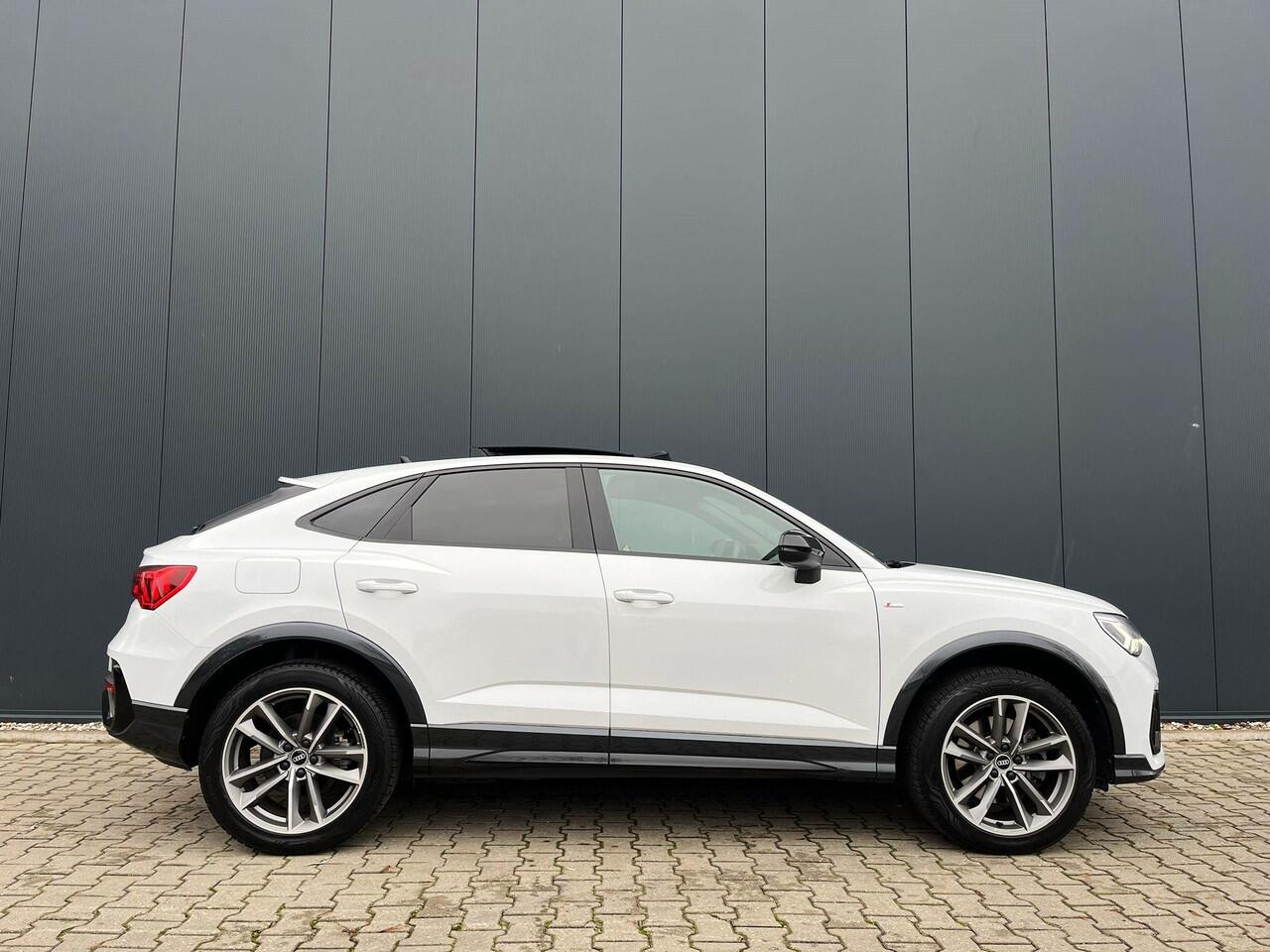 Audi Q3 Sportback 45 TFSI e S Edition / pano / camera