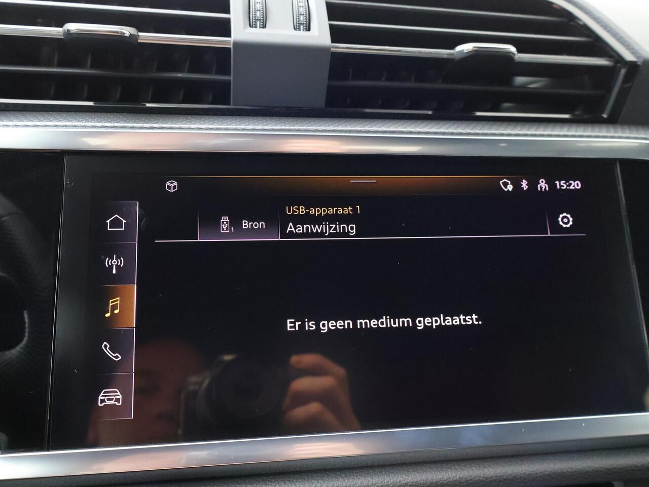 Audi Q3 Sportback 45 TFSI e S Edition | 245 PK | SoH 91% | Panoramadak | Lederen bekleding | 20" LM velgen | S line |