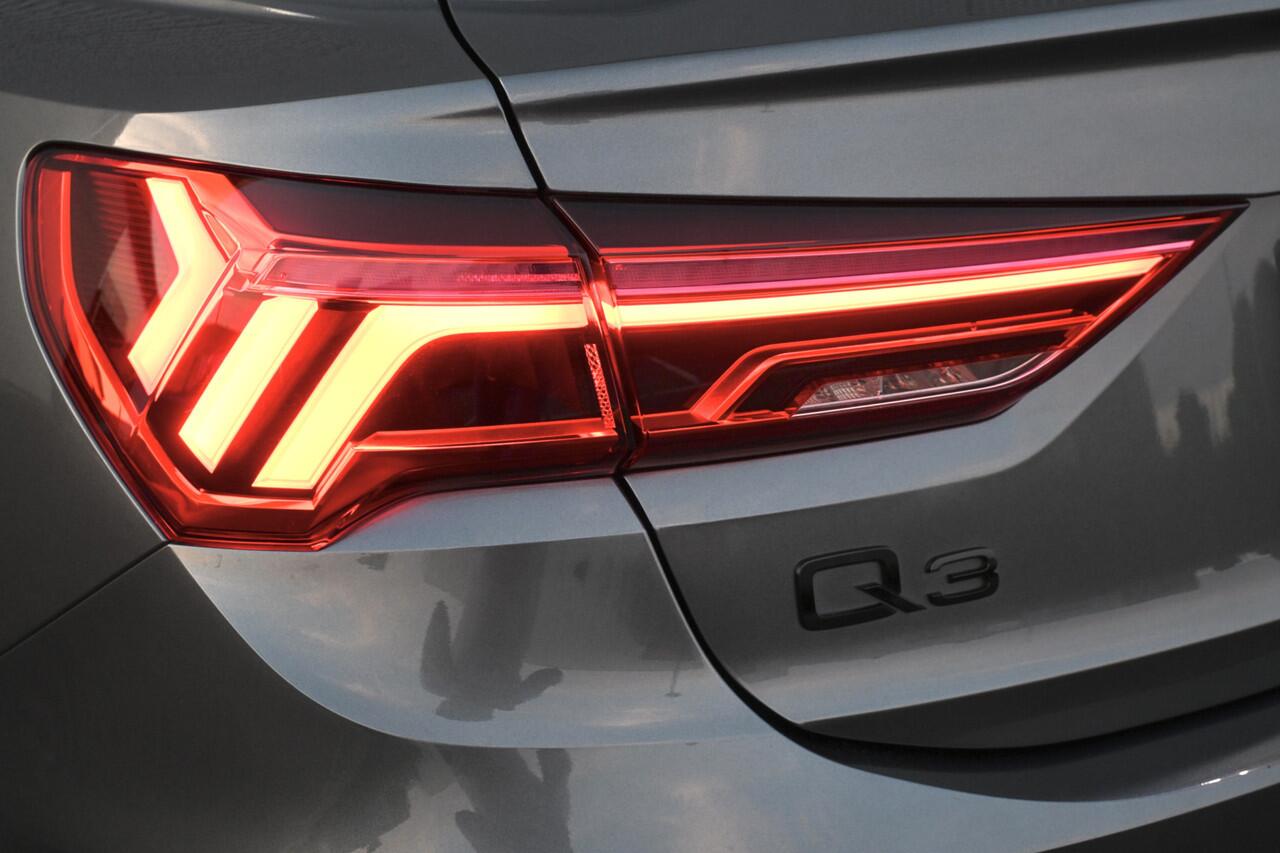 Audi Q3 Sportback 45 TFSI e S-Line Sonos | Sfeer | Apple | Pano | ACC