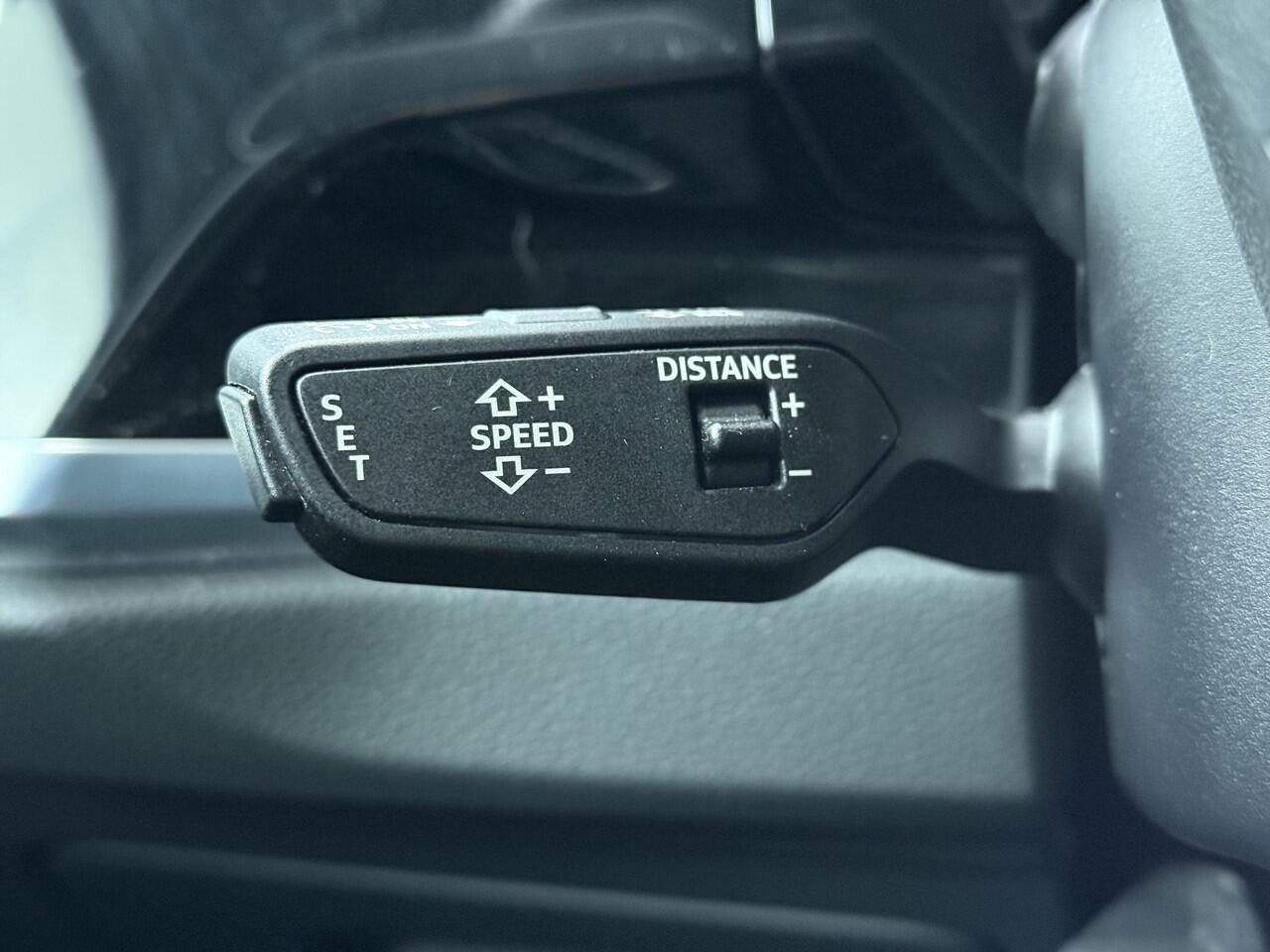 Audi Q3 Sportback 35 TFSI S Edition | 150 PK | Automaat | Stoelverwarming | Cruisecontrol | Achteruitrijcamera | S line |