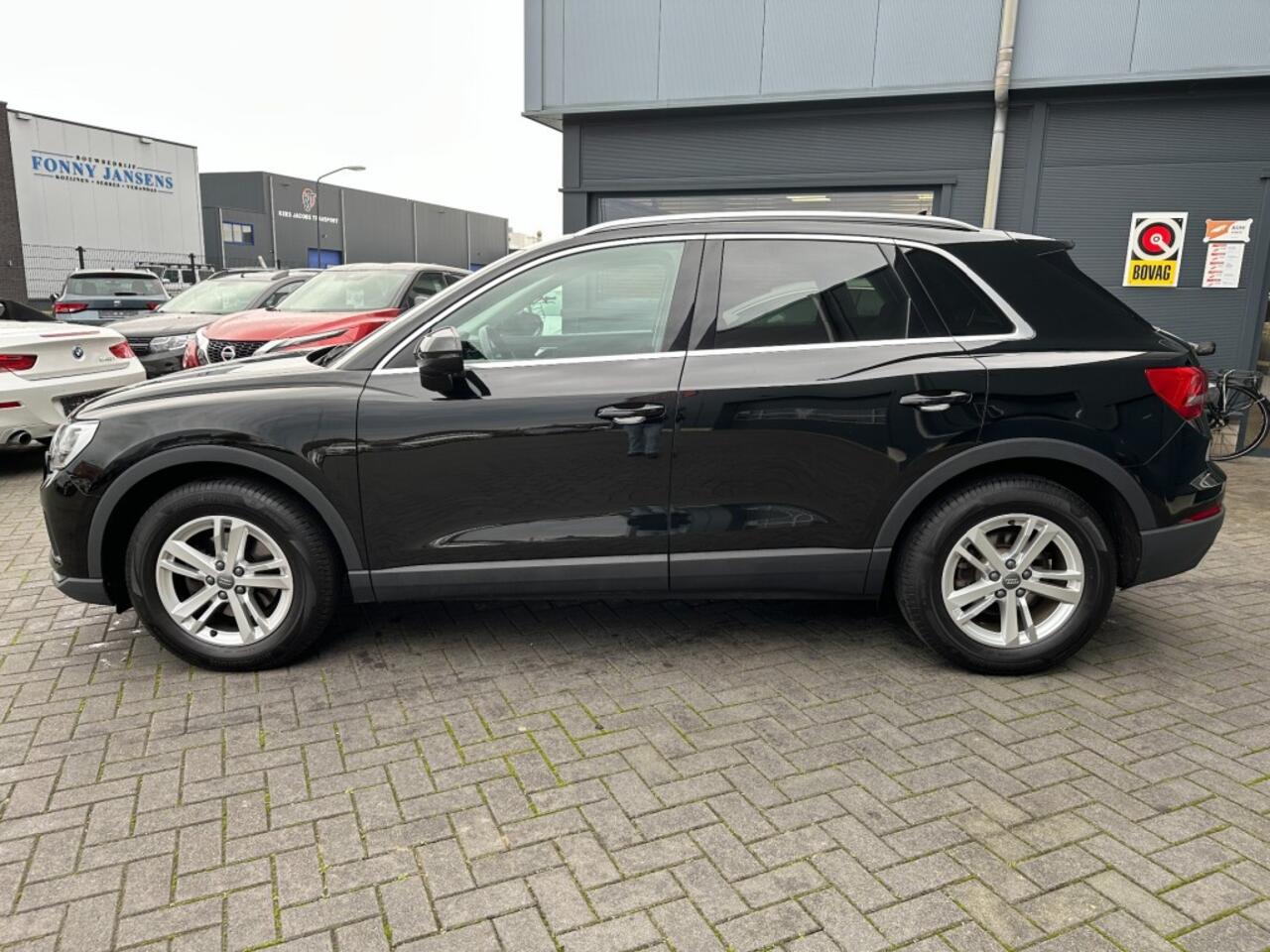 Audi Q3 35 TFSi Aut. Business Edition Navi. Leder stoelverw.