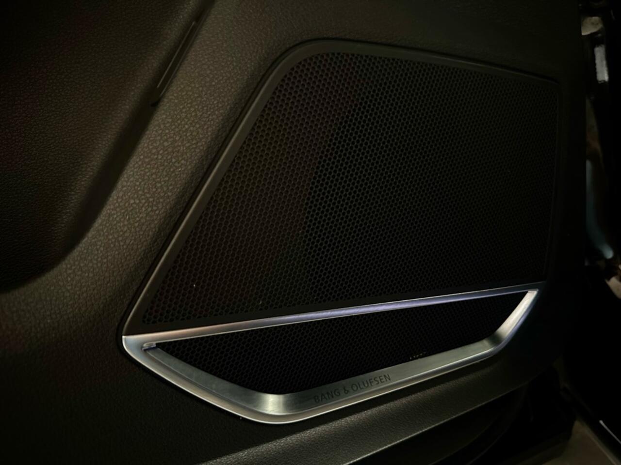 Audi Q3 45 TFSI Quattro 230PK! S-LINE PANO|360|B&O|MEMORY|MATRIX