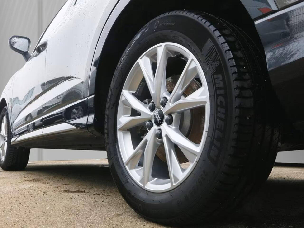 Audi Q3 Sportback 45 TFSI e 245 PK ACC Sportstoelen Navi Zwenkbare Trekhaak Virtual Cockpit