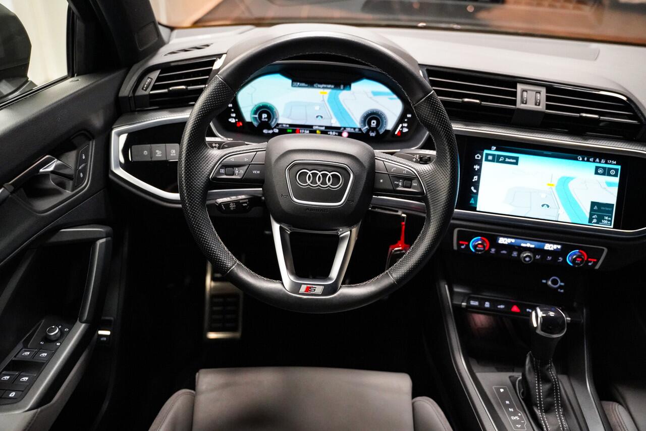 Audi Q3 45 TFSI e S-Line|Chronos grey|20 inch|Leder|Camera|Trekhaak