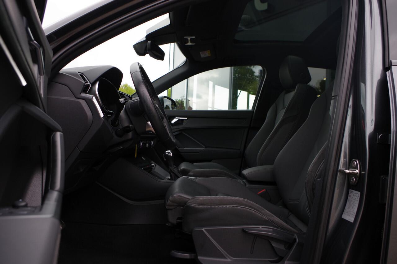 Audi Q3 Sportback 45 TFSI e 245 PK S-Line Edition PHEV, Schuif-Kanteldak, Cruise Control, Carplay, LED Koplampen