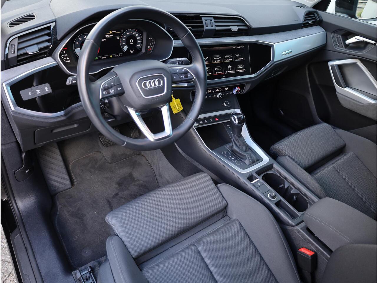 Audi Q3 Sportback 35 TFSI Virtual Cockpit | Adaptive Cruise | Carplay/Android | Stoelverwarming | LED |