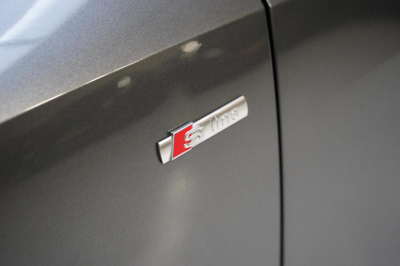 Audi Q3 Sportback 35 TFSI S Edition | Trekhaak | Panoramadak | Apple Carplay | Stoelverwarming | Drive Select