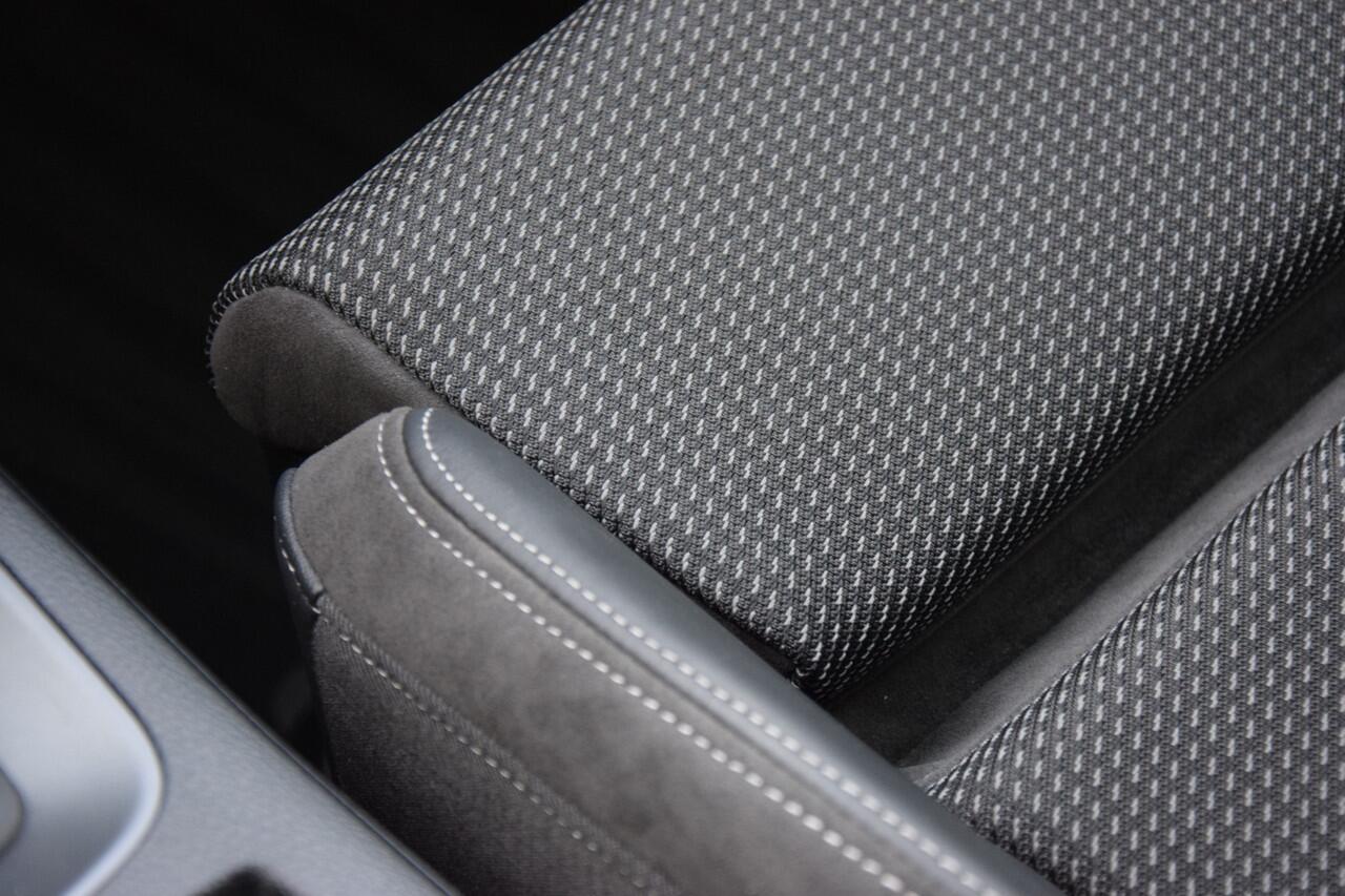 Audi Q3 35 TFSI S edition S-Tronic Automaat | Org. NL | BOVAG Garantie | Virtual Cockpit | Full LED | Sportstoelen | Camera | Apple Carplay/Android Auto | Elektrische Kofferklep | 18'' Velgen |