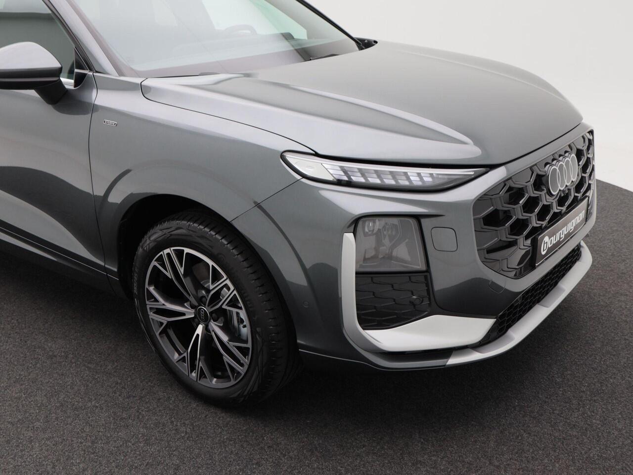 Audi Q3 e-hybrid | S edition | 272 PK | Privacyglas | 19 inch | Alcantara int. delen | Ledkoplampen Plus | Comfortsleutel |