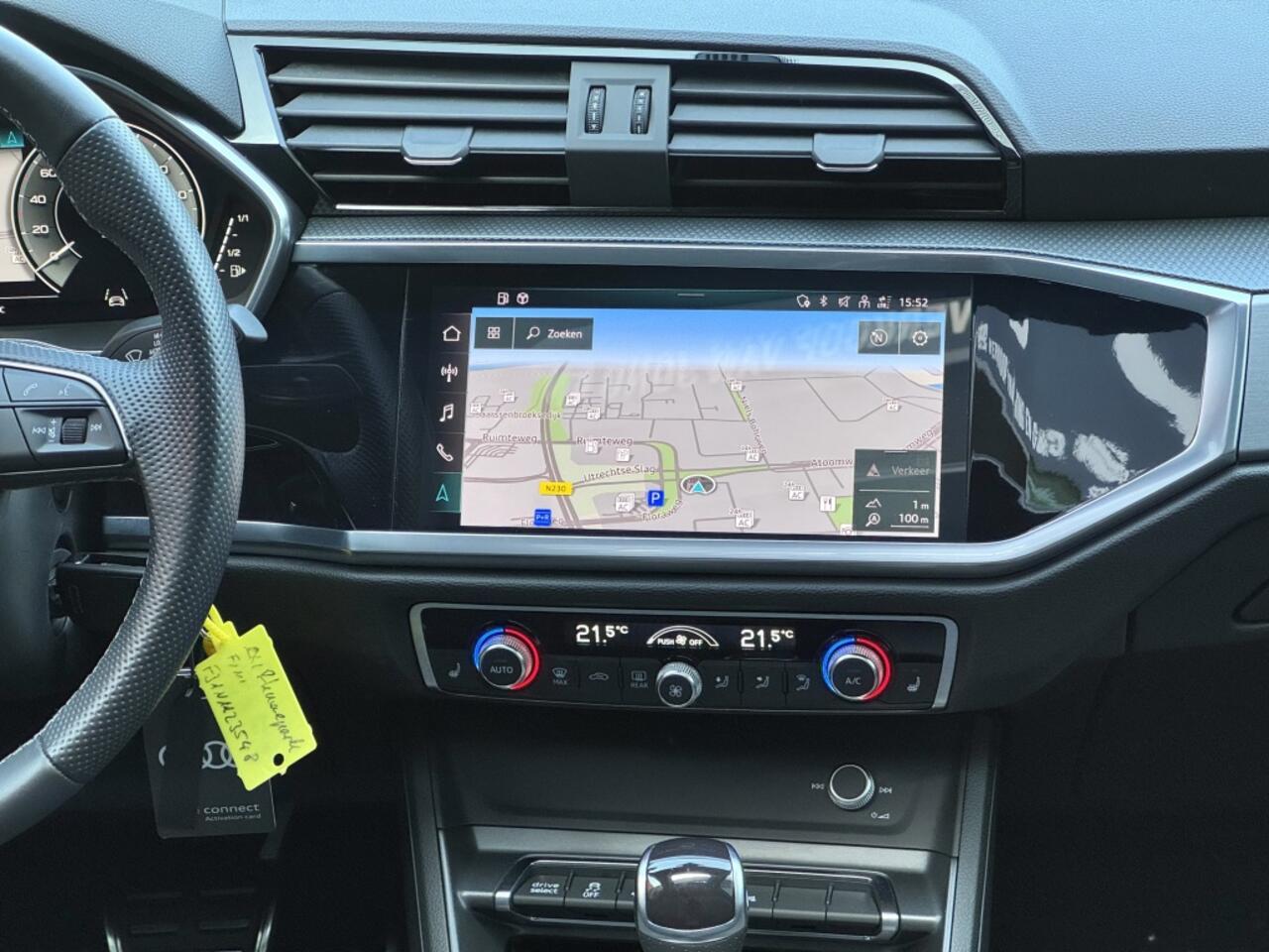 Audi Q3 45 TFSI e 245 Pk S-Line Nardo Pano Camera Trekhaak