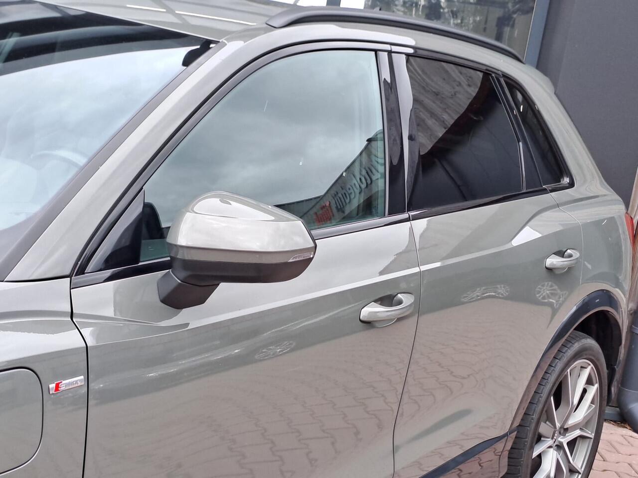 Audi Q3 45 TFSI e S edition 245PK PHEV | Matrix | Trekhaak | Zwart optiek | Leder | Stoelverwarming | Elekt. stoelen | Virtual |