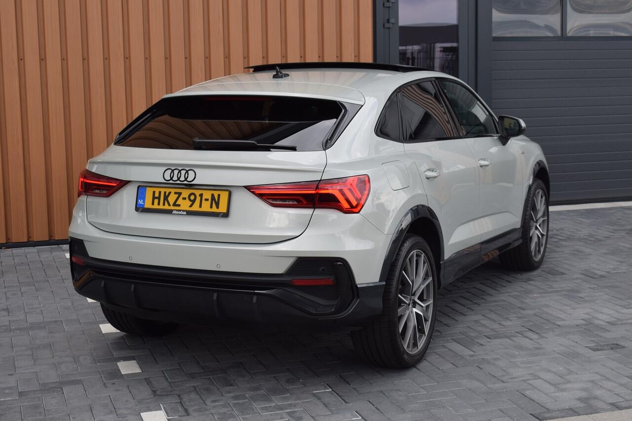 Audi Q3 Sportback 45 TFSIe S-line | Pano | Camera | 20"