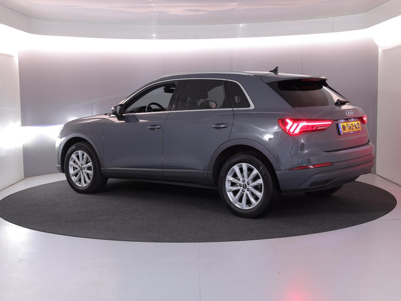 Audi Q3 45 TFSI e Business Edition 245 pk S-tronic | 95% SOH | Parkeersensoren | Achteruitrijcamera | Stoelverwarming |