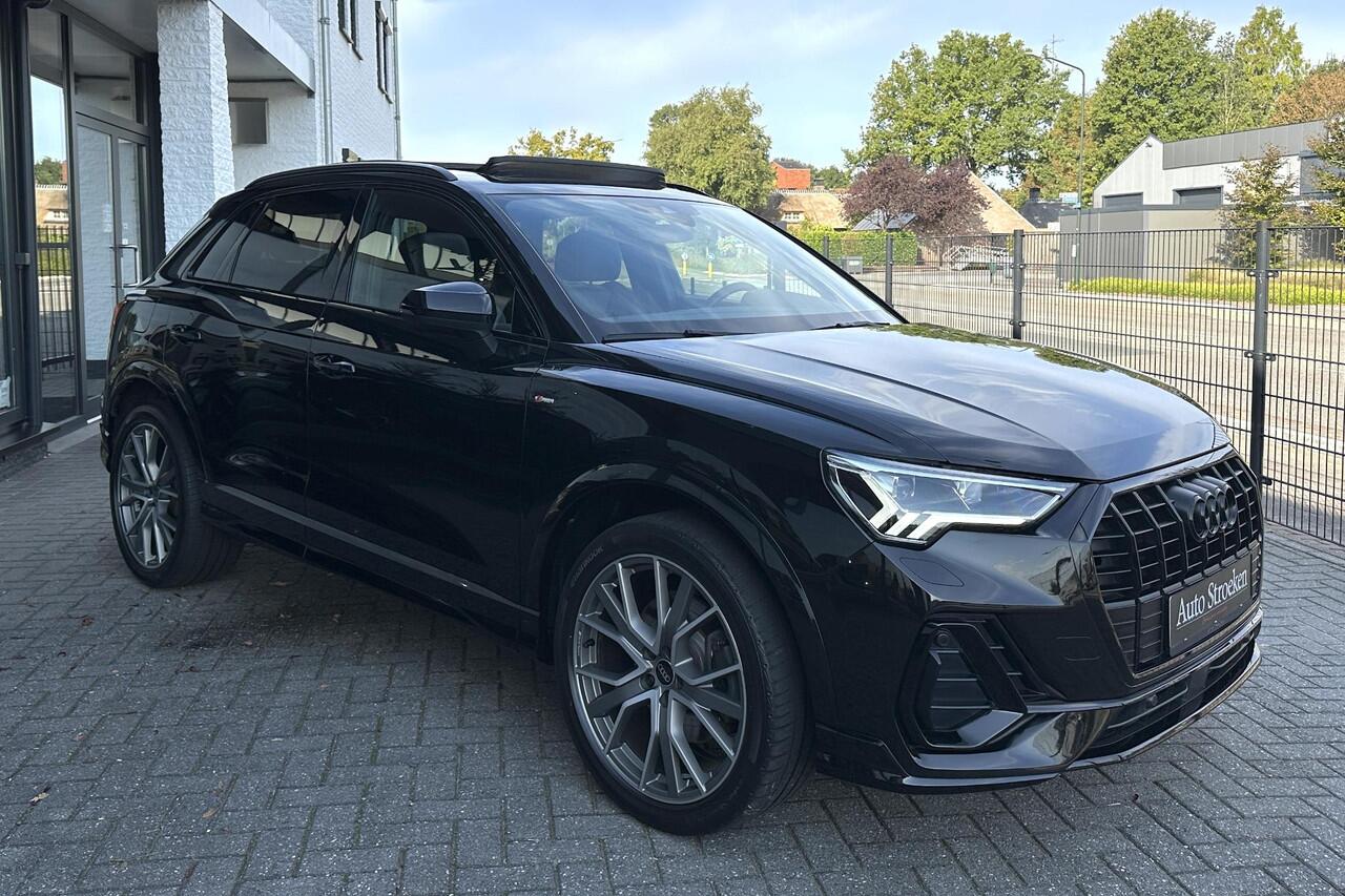 Audi Q3 45 TFSIe S-Line Black Pano Leder Sfeer Sonos