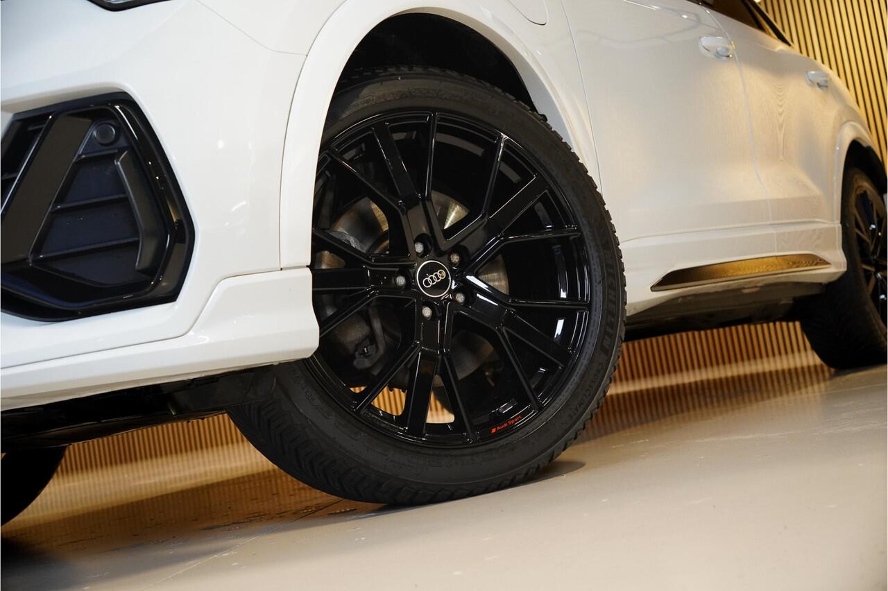 Audi Q3 45TFSIe/245pk S-Line|2022|20"Blackstyle|Trekhaak|Matrix-LED|Keyless|Optik Schwarz|Cruise+ACC|Virtual Cockpit|El. achterklep|