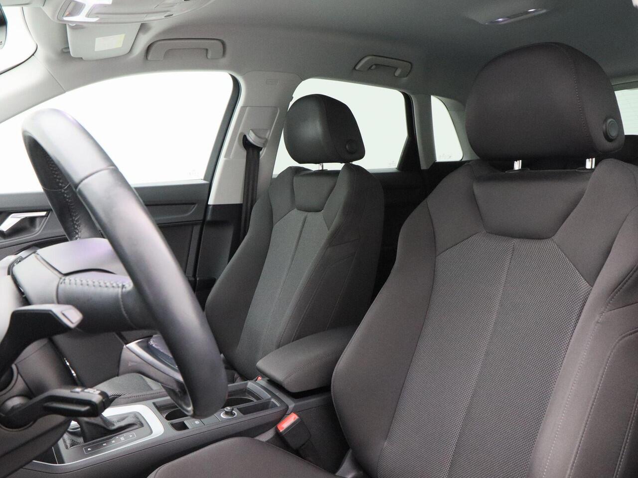 Audi Q3 40 TFSi 190 Pk Automaat quattro | Trekhaak | LED | Cruise Control | Sensoren | Elektrische Achterklep | Stoel Verwarming | 20 Inch | 60.555 Km