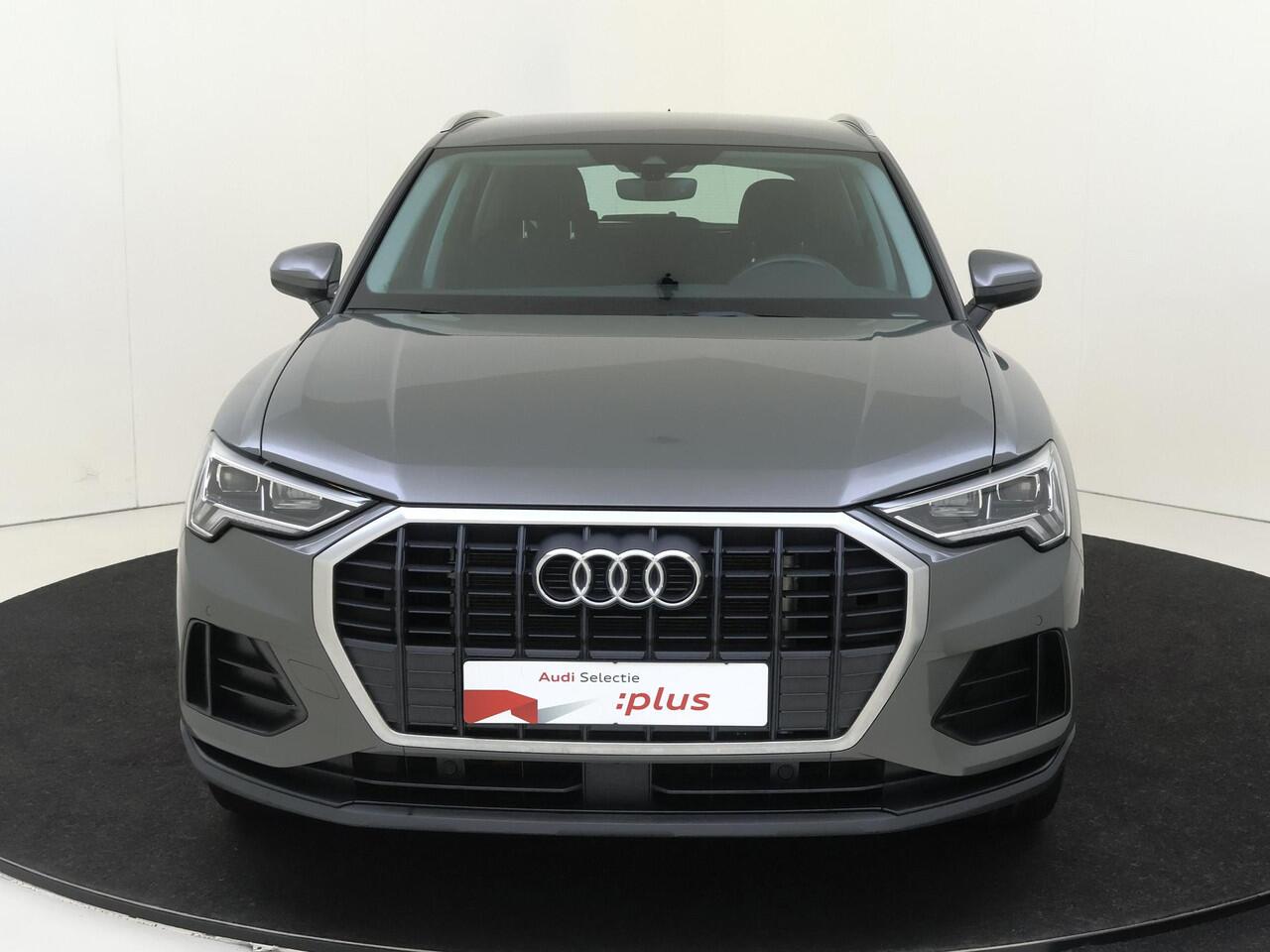 Audi Q3 45 TFSI e Advanced edition | SoH 100% | Keyless | Adaptieve cruise control | Stoelverwarming | Full LED verlichting | Dodehoek detectie | CarPlay | Parkeersensoren |