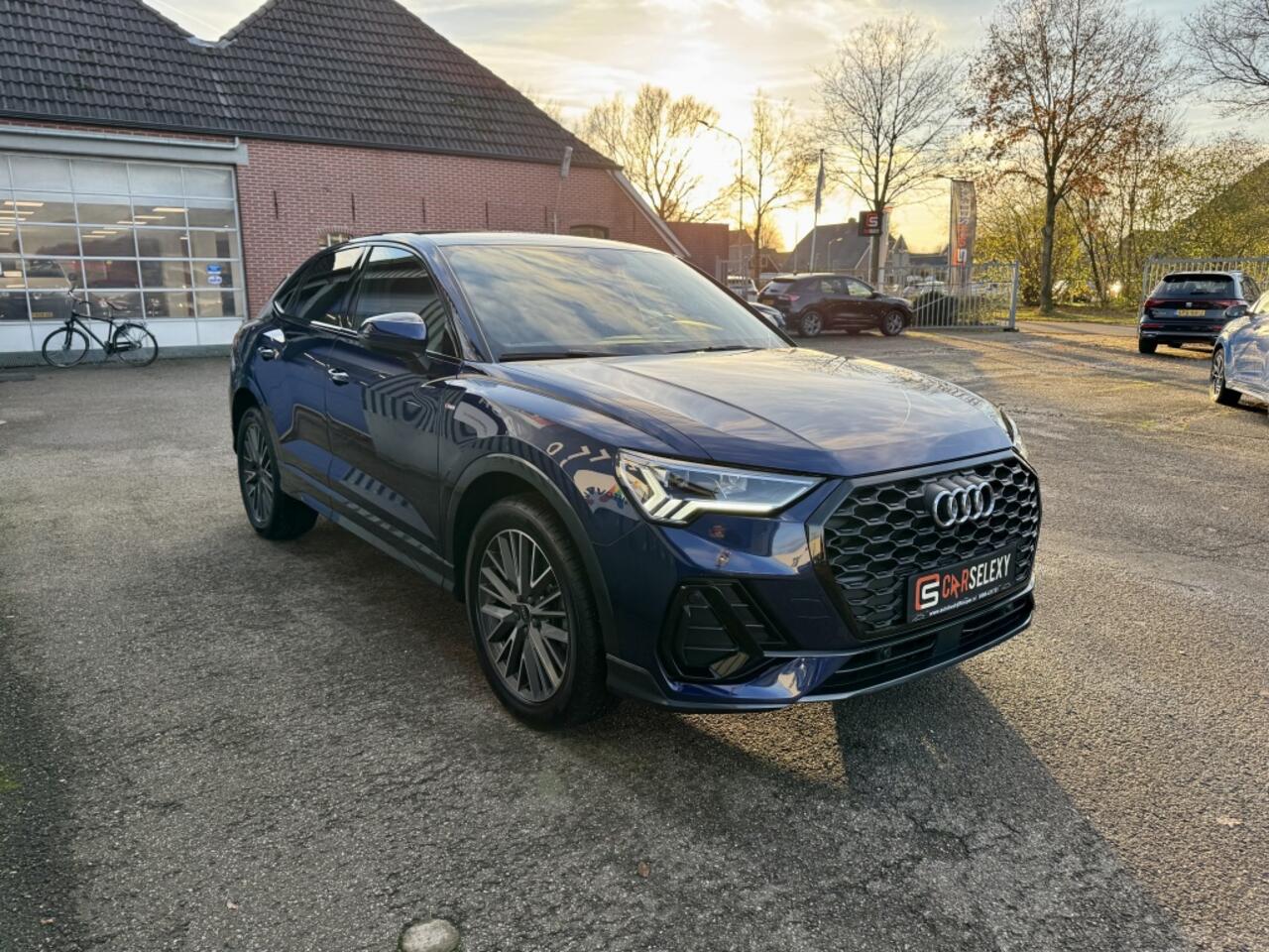 Audi Q3 45 TFSI e S-Line | Panodak | Cruise | Navi | Carplay/Android Aut