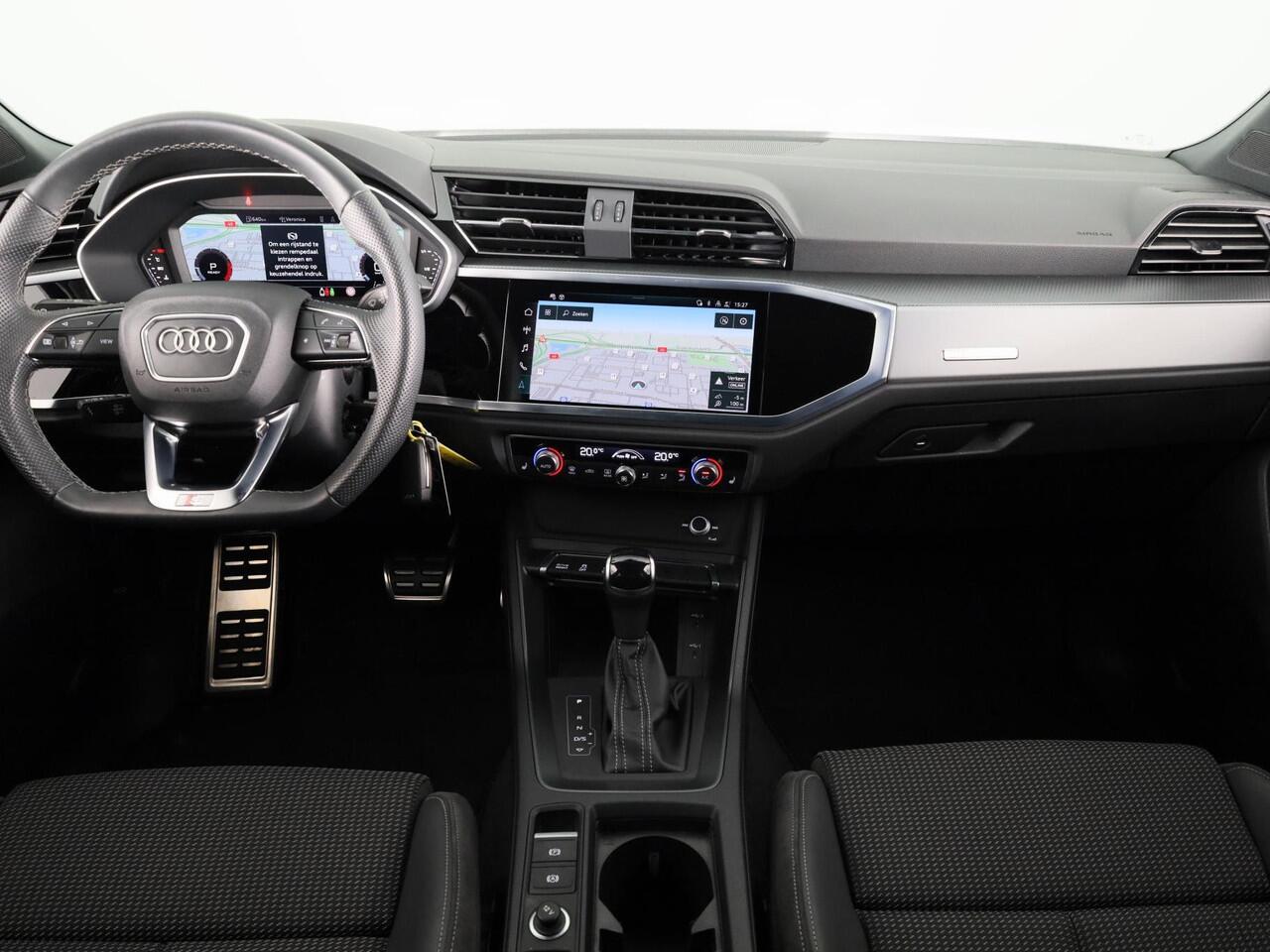 Audi Q3 Sportback 35 TFSI S Edition 150PK S-tronic | Afgevlakt stuurwiel | S-line in & exterieur | Audi drive select | Elektrische kofferbak |