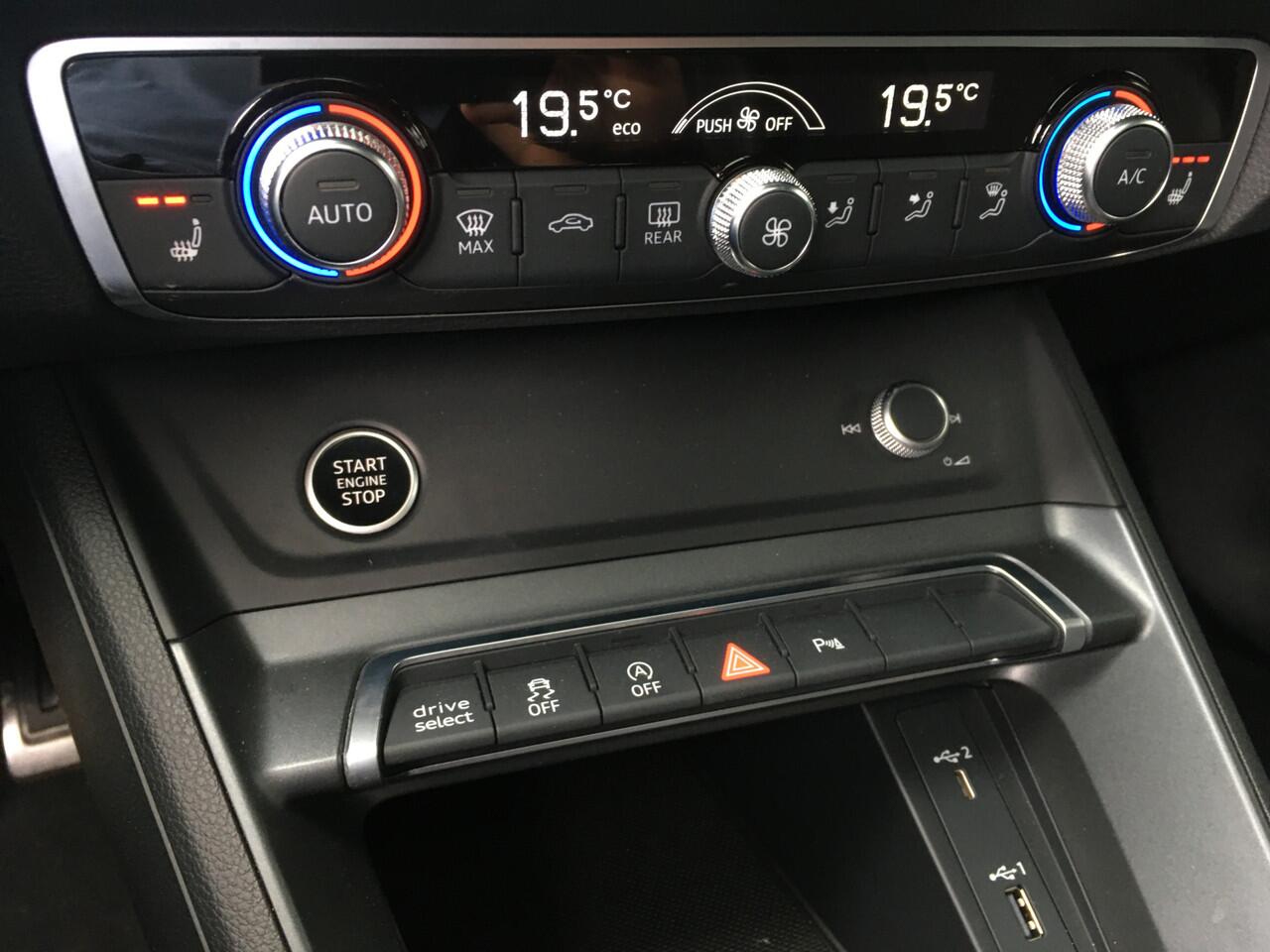 Audi Q3 Sportback 35 TFSI S-line Pano