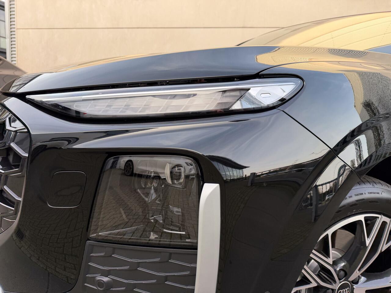 Audi Q3 1.5 200kW e-hybrid S edition Tech Pack Plus-Led Plus-ACC-Leer-19"-Camera