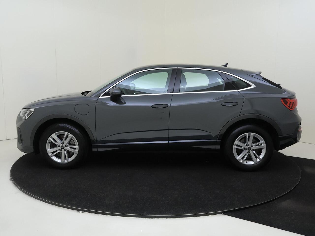 Audi Q3 Sportback 45 TFSI e Advanced Edition | Stoelverwarming | Full LED verlichting | CarPlay | Adaptieve cruise control | Elektrische achterklep | Virtual cockpit |