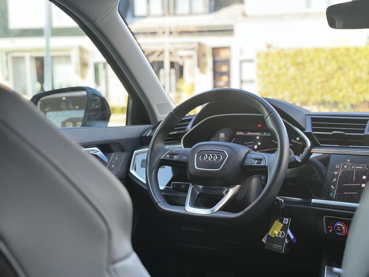 Audi Q3 Sportback 35 TFSI S-Line Edition Stoelverwarming/Camera/Navi/Apple Carplay/Android.