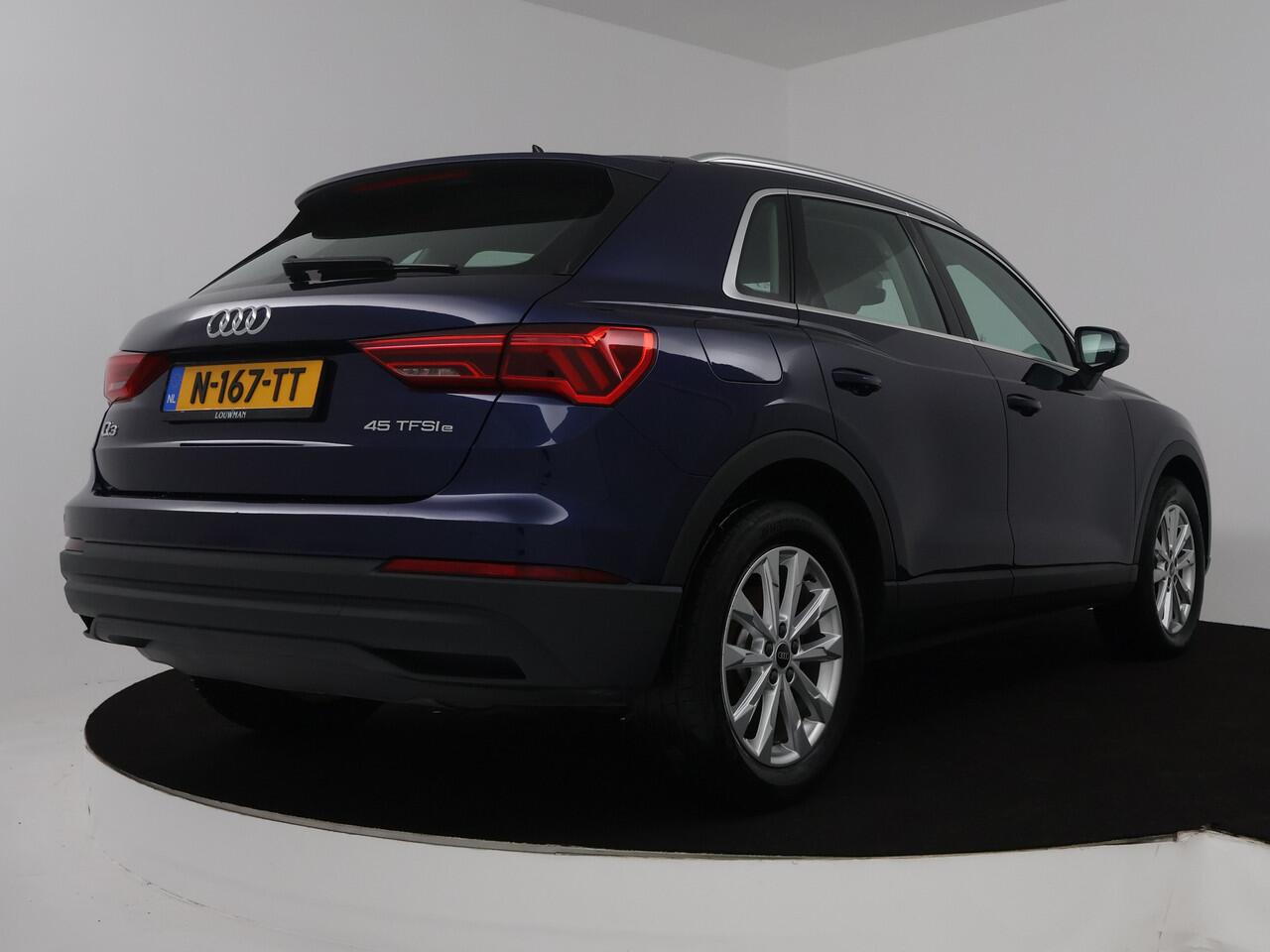 Audi Q3 45 TFSI e Advanced Edition | Virtual Cockpit | Navigatie Plus | LED | Stoelverwarming | Parkeerhulp voor en achter | Plug In Hybride |