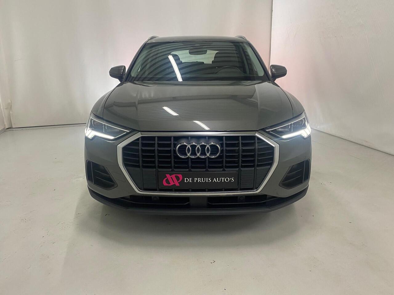 Audi Q3 45 TFSI e Advanced edition Led Koplampen 18 Inch Virtual Cockpit Apple Carplay Navi ACC Trekhaak Doehoek Elektrische Achterklep