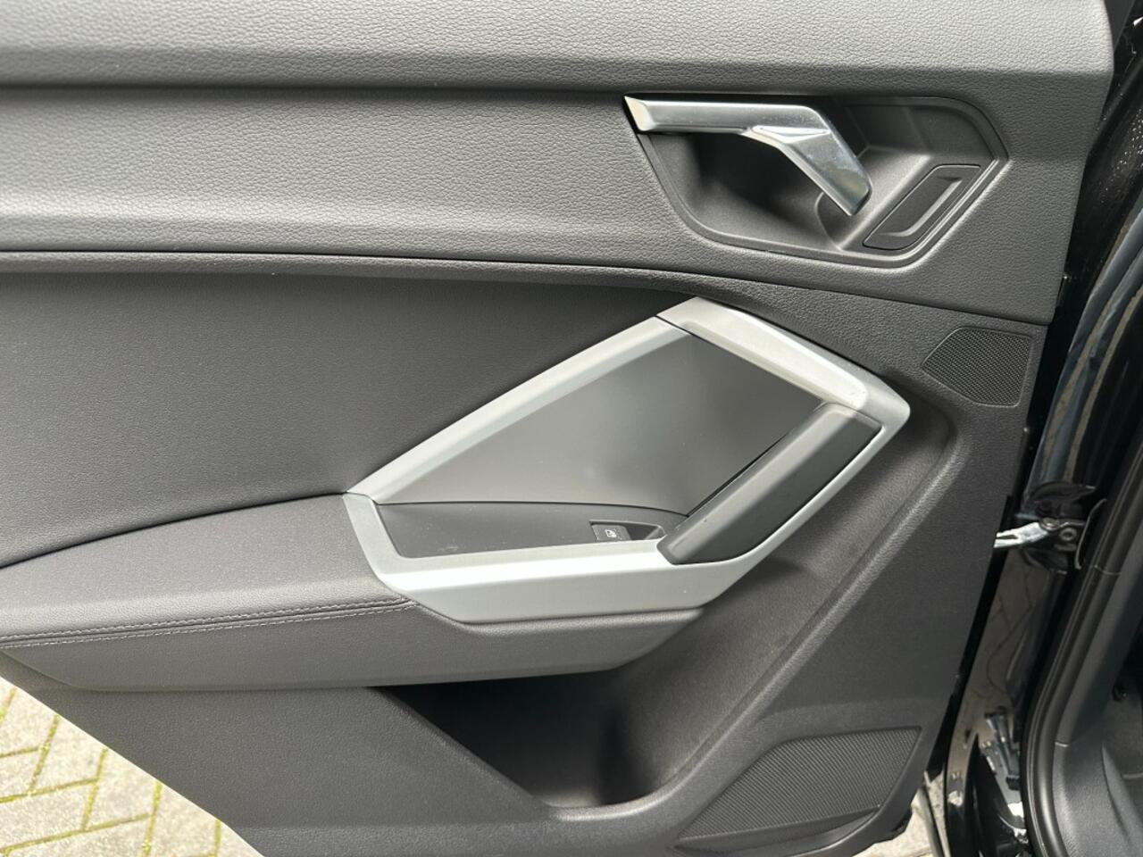 Audi Q3 35 TFSi Aut. Business Edition Navi. Leder stoelverw.