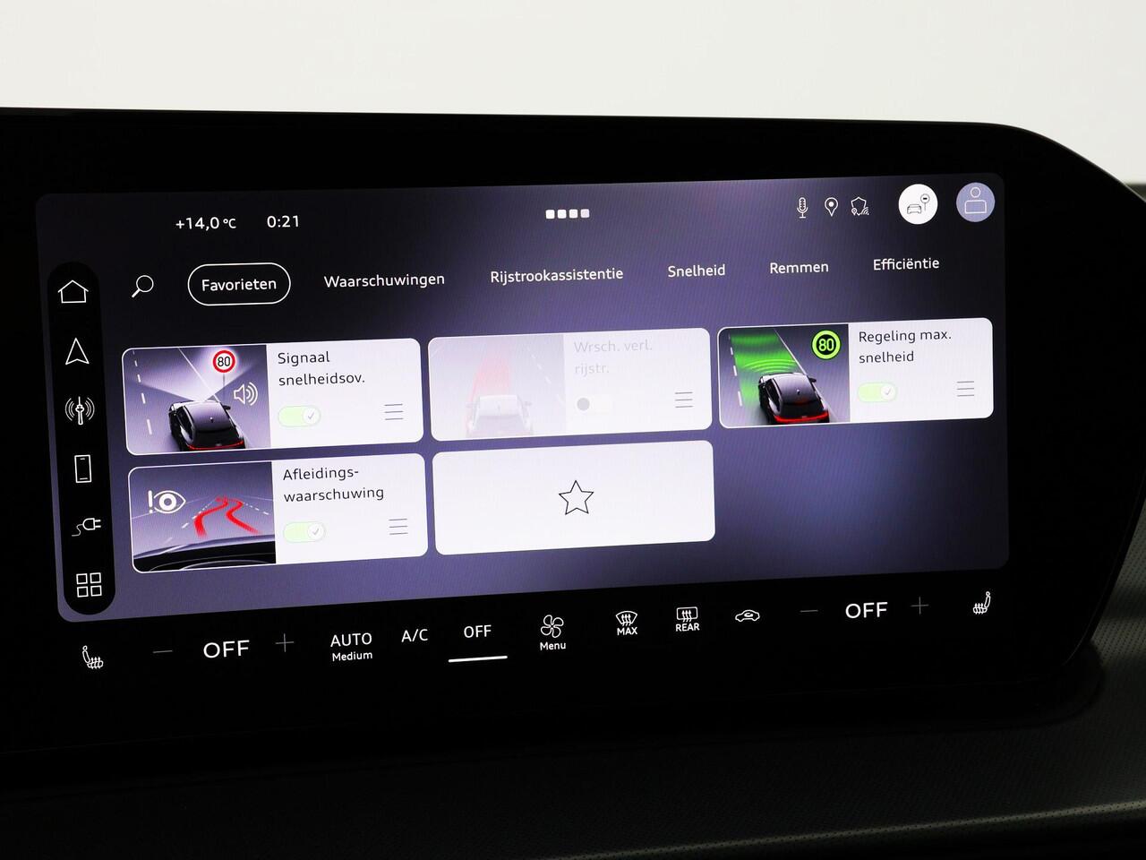 Audi Q3 1.5 e-hybrid S edition 272 PK · Panorama-glasdak · Techniekpakket plus · Optiekpakket zwart-glanzend