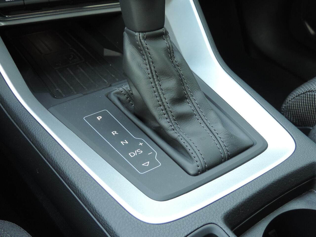 Audi Q3 45 TFSI e PHEV S-tronic - Memory | ACC | Camera | Parkeer pakket | Led | Virtual | Elektr. klep