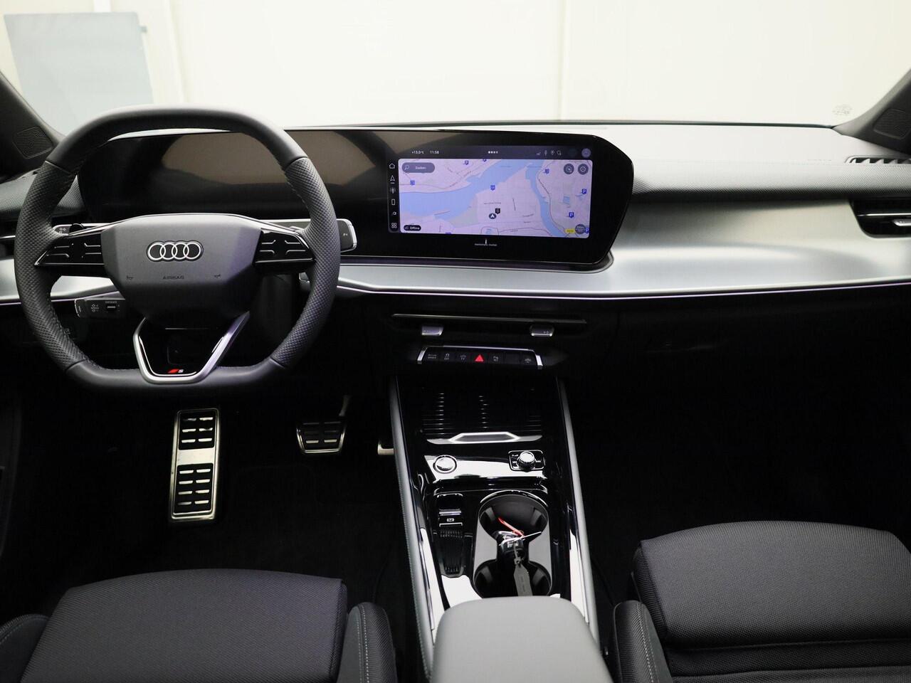 Audi Q3 Sportback 1.5 e-hybrid 272PK S-tronic S Line · Camera · Stoelverwarming · Tech Plus · Garantie t/m 27-10-2027 of 100.000km