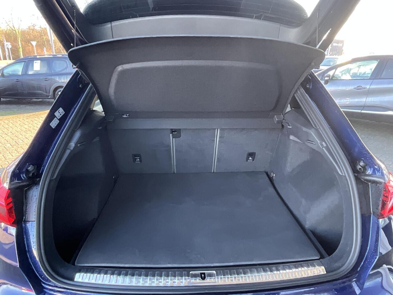 Audi Q3 35 TFSI Advanced edition Plus CAMERA | TREKHAAK