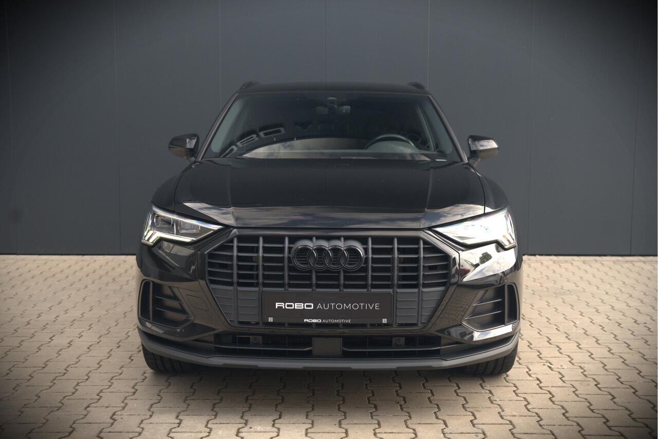 Audi Q3 45 TFSI e Advanced edition | Navigatie | Stoelverwarming | Parkeersensoren | Black Edition | Adaptive Cruise Control | DAB | Apple Carplay | Automaat | Digital Dash | LED | Dodehoekdetectie