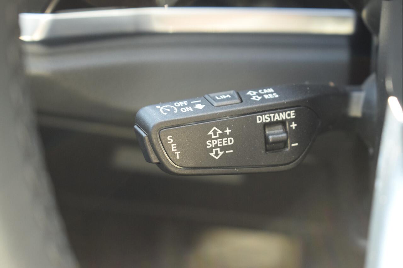 Audi Q3 Sportback 45 TFSI e Advanced Edition Adaptive cruise, Stoelverwarming, Camera, Dynamisch LED