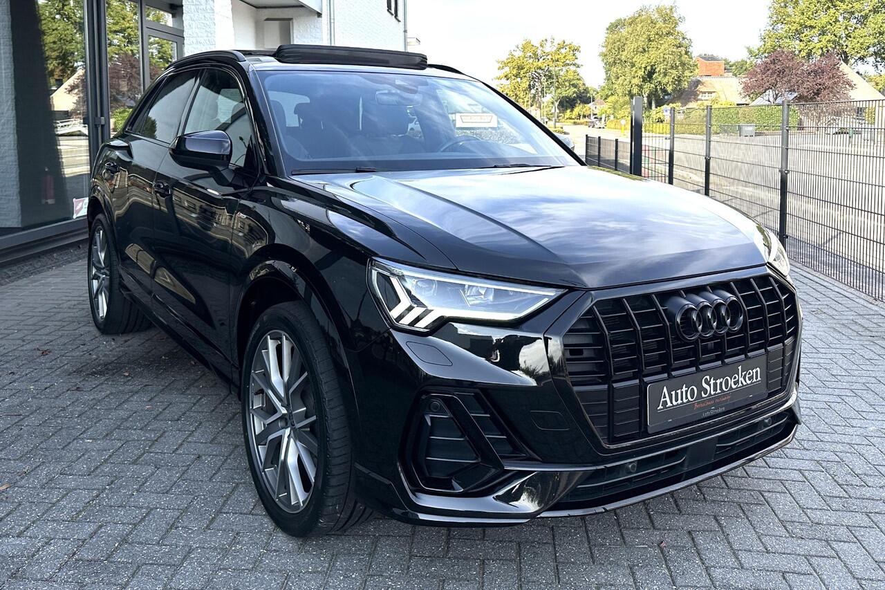 Audi Q3 45 TFSIe S-Line Black Pano Leder Sfeer Sonos