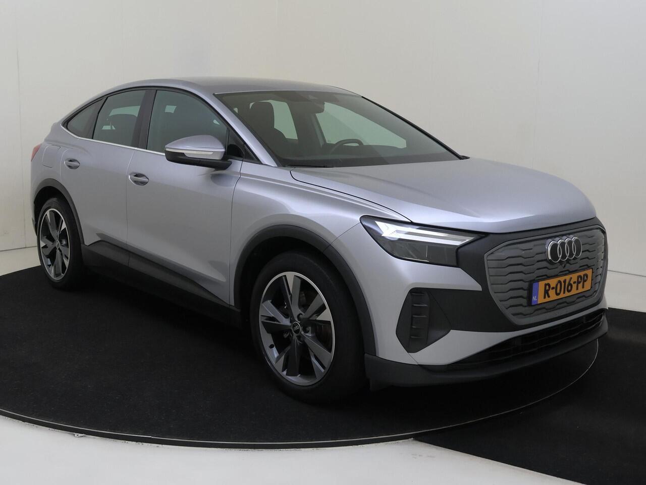 Audi Q4 Sportback e-tron 35 Advanced edition 55 kWh | Head-up display | Achteruitrijcamera | Adaptieve cruise control | Navigatie Plus | Keyless | Elektrische achterklep | CarPlay |