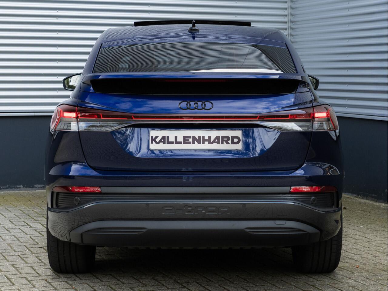 Audi Q4 Sportback e-tron 35 - Pano - Camera - Stoelverwarming - Leder - Keyless - Warmtepomp - 55 kWh