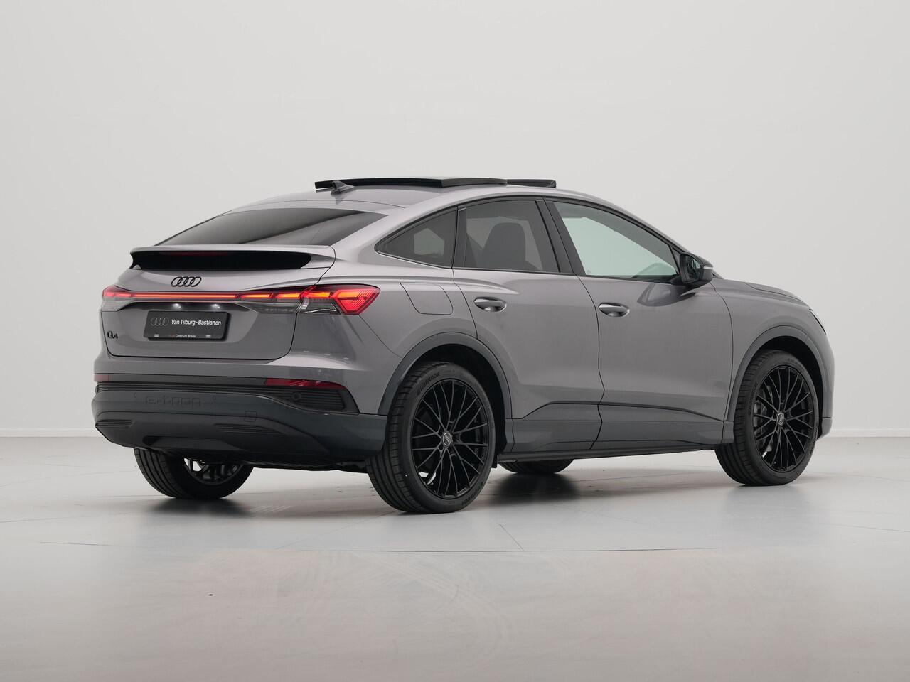 Audi Q4 Sportback e-tron 45 210kW/286pk 82Kwh Advanced edition Panorama Sonos Stoelverwarming Navigatie Carplay