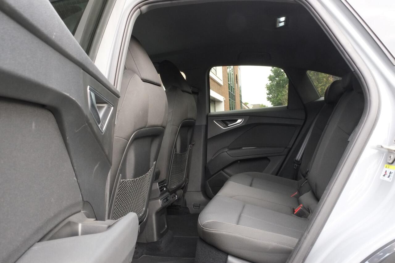 Audi Q4 Sportback e-tron 40 S edition 77 kWh Warmtepomp, ACC, Achteruitrijcamera