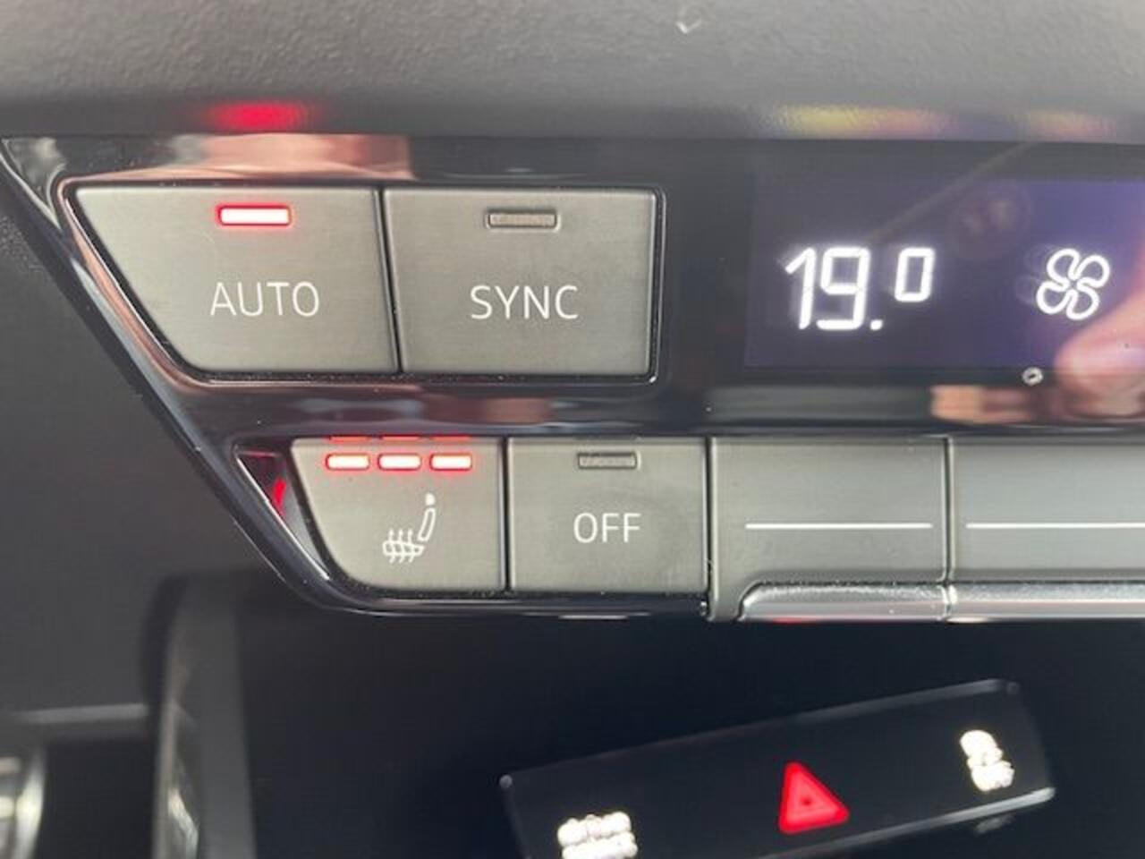 Audi Q4 Sportback e-tron 40 Launch S Edition Competition 77 kWh 74.000km Airco/ECC,S-Line,Virtueel Cockpit