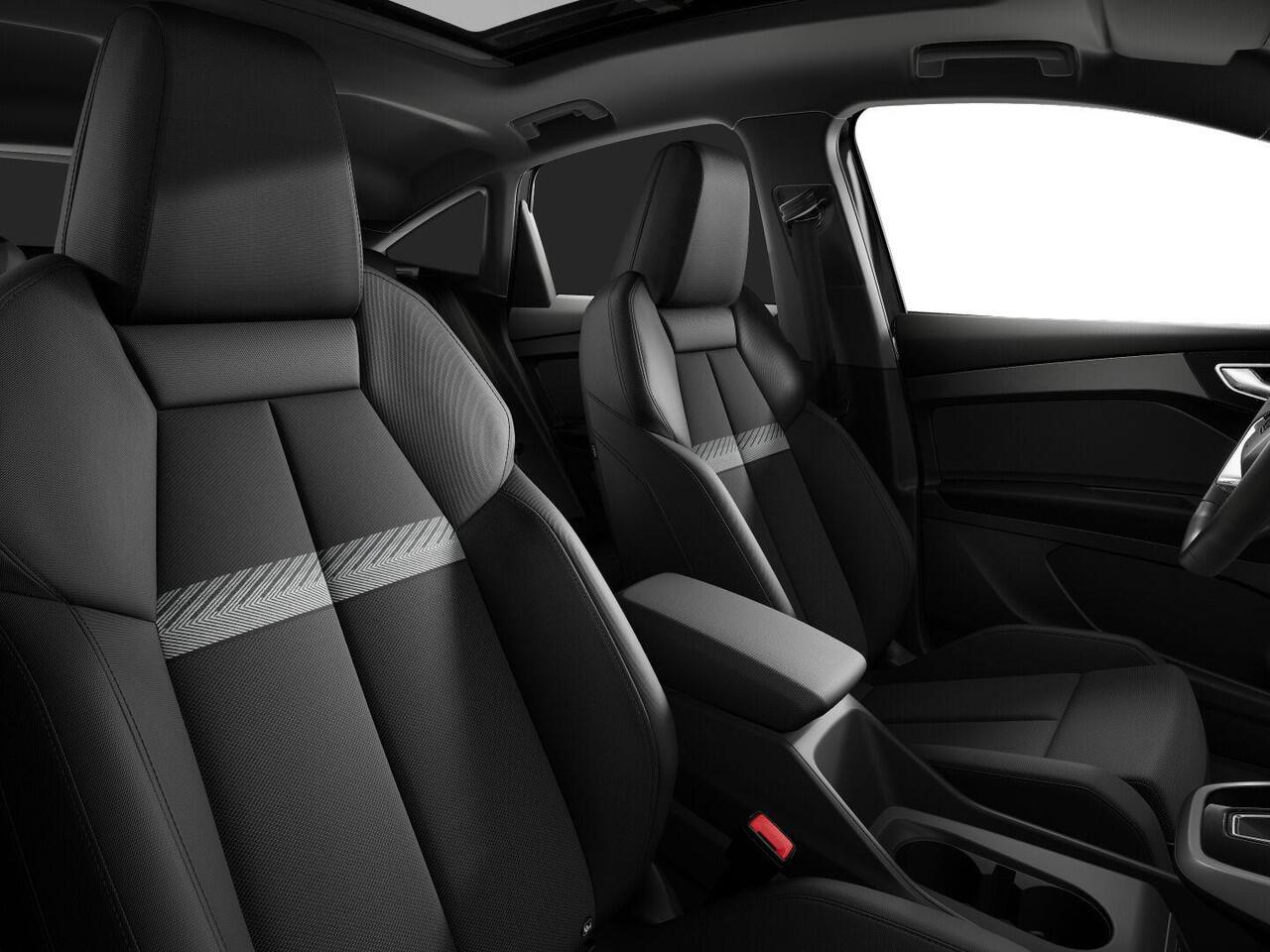 Audi Q4 Sportback e-tron Advanced edition e-tron 40 63 kWh 150 kW / 204 PK | Trekhaak | Achteruitrijcamera | Panoramadak | Adaptieve Cruise Control | Stoelverwarming | Matrix Verlichting |