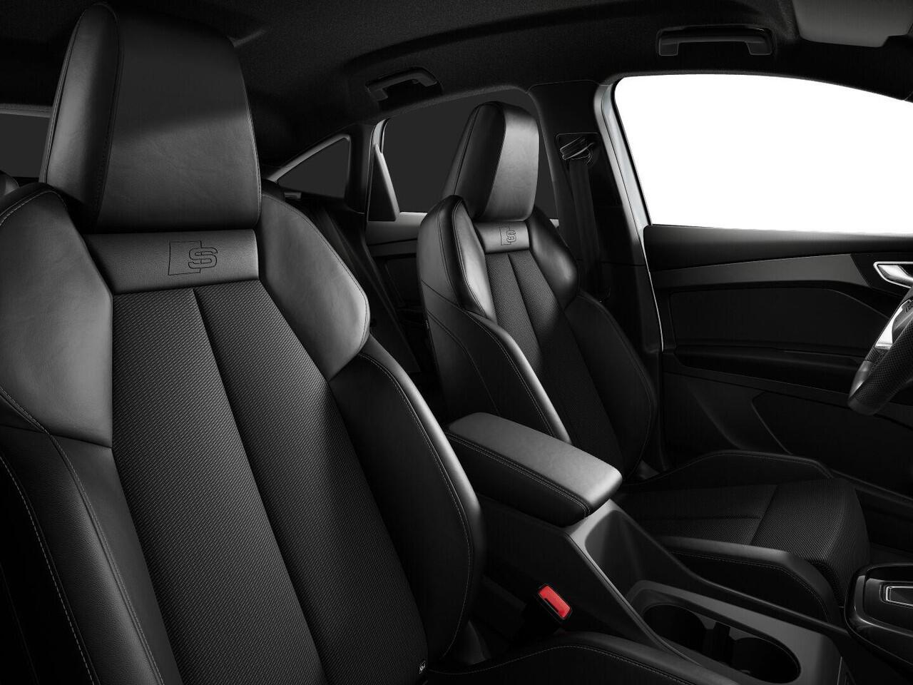 Audi Q4 Sportback e-tron 45 S edition Competition 82 kWh 286 pk | Assistentiepakket plus | Trekhaak | Ambient lichtpakket | Optiekpakket zwart plus |