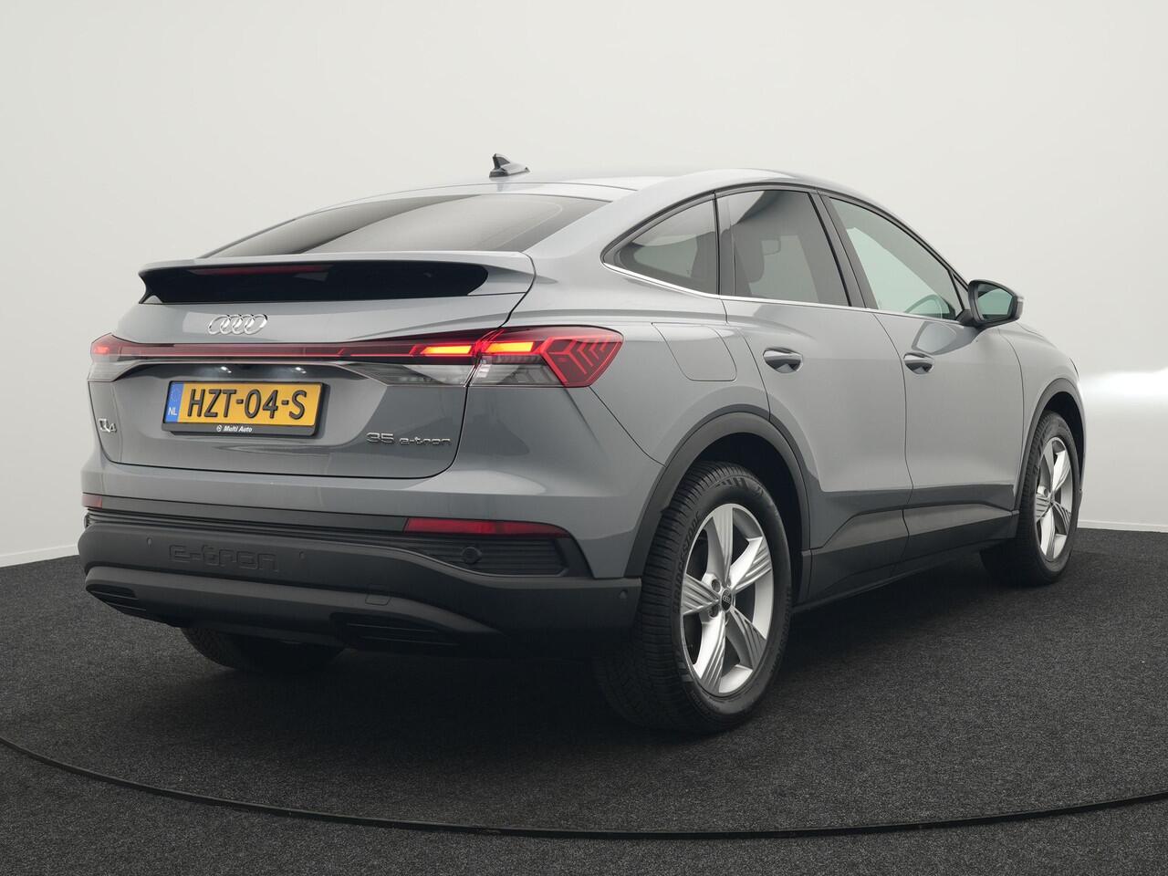 Audi Q4 Sportback E-Tron 35 Edition 55 kWh 170pk Dealer O.H INCL BTW | Adaptive Cruise | Camera | Verwarmde Stoelen | Virtual | Front Assist | Navigatie | DAB |