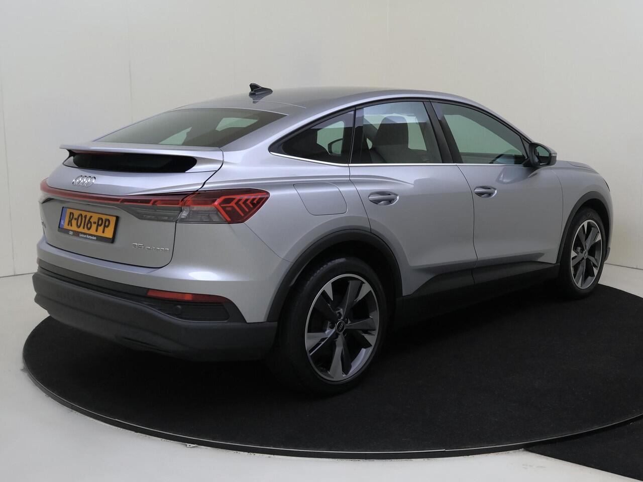 Audi Q4 Sportback e-tron 35 Advanced edition 55 kWh | Head-up display | Achteruitrijcamera | Adaptieve cruise control | Navigatie Plus | Keyless | Elektrische achterklep | CarPlay |